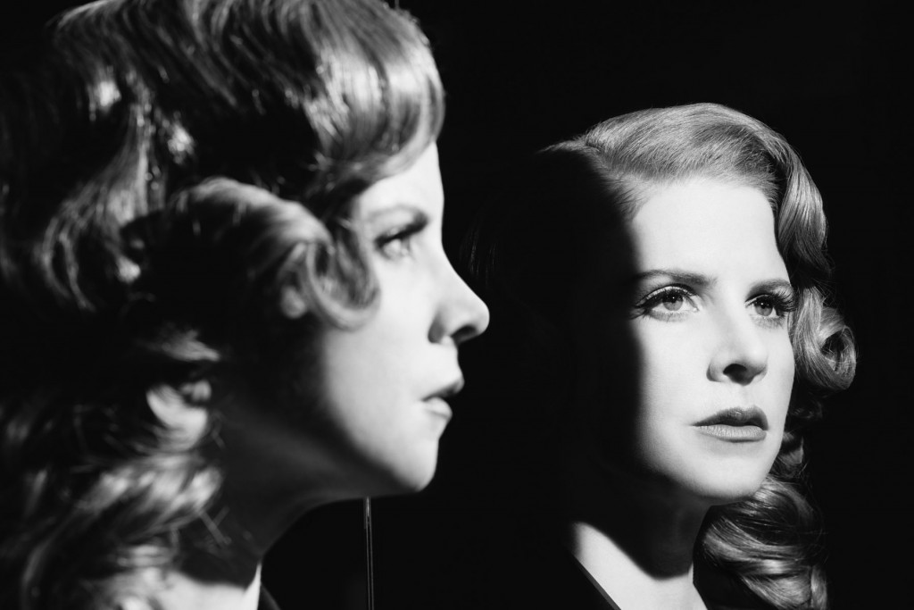 Sarah Rafferty - Jeff Vespa / Verge