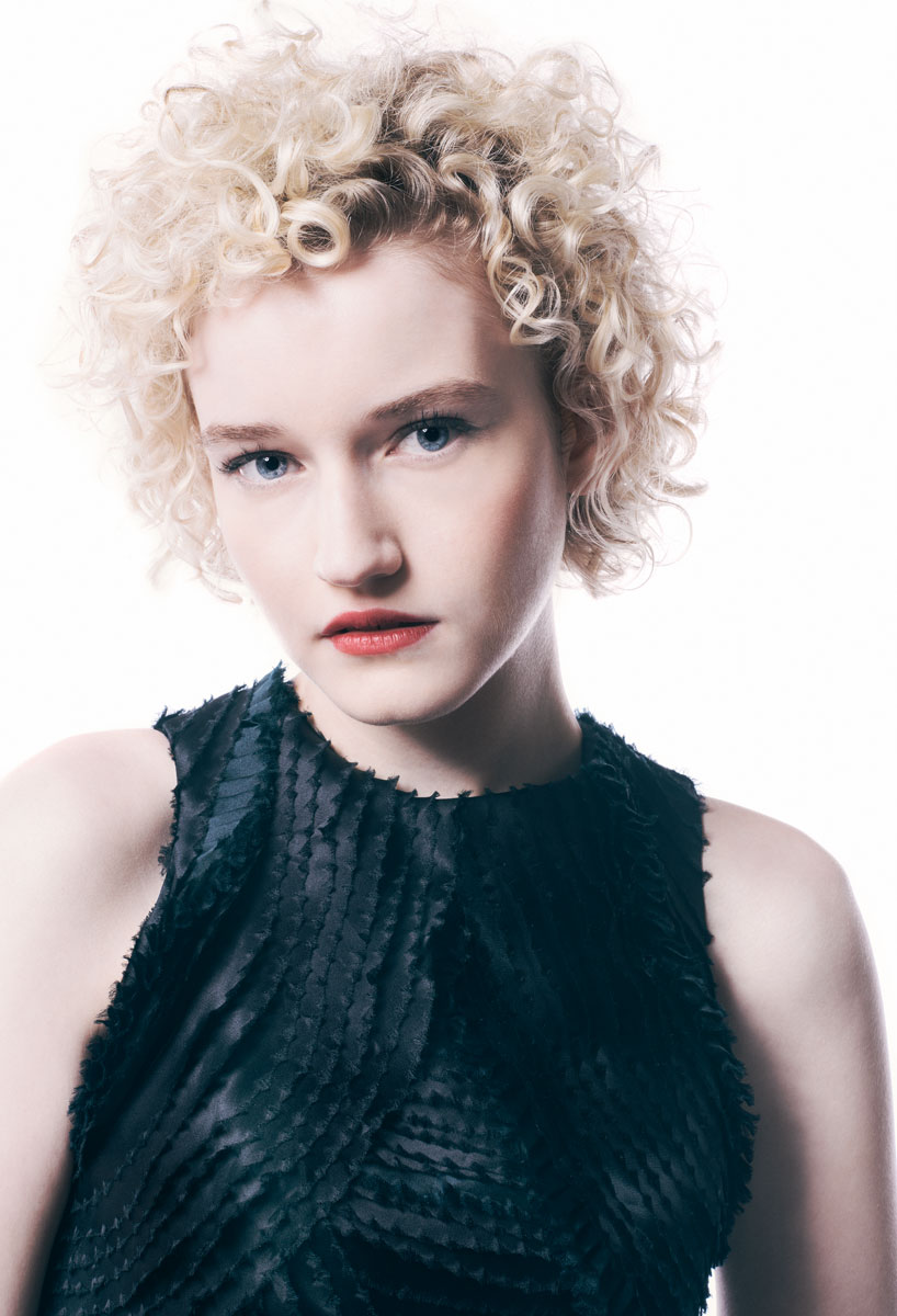 Julia Garner Verge Photo by Jeff Vespa