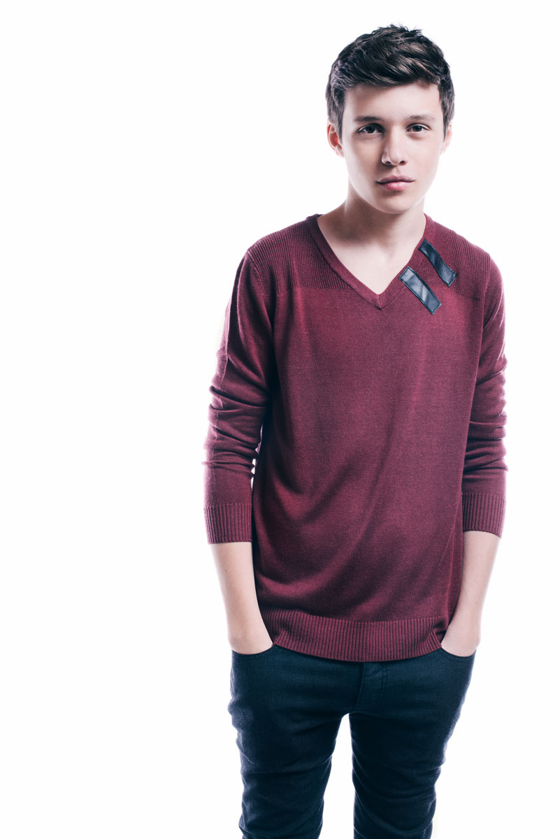 Nick Robinson Verge Photo by Jeff Vespa