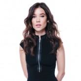 Astrid Berges Frisbey Verge Jeff Vespa